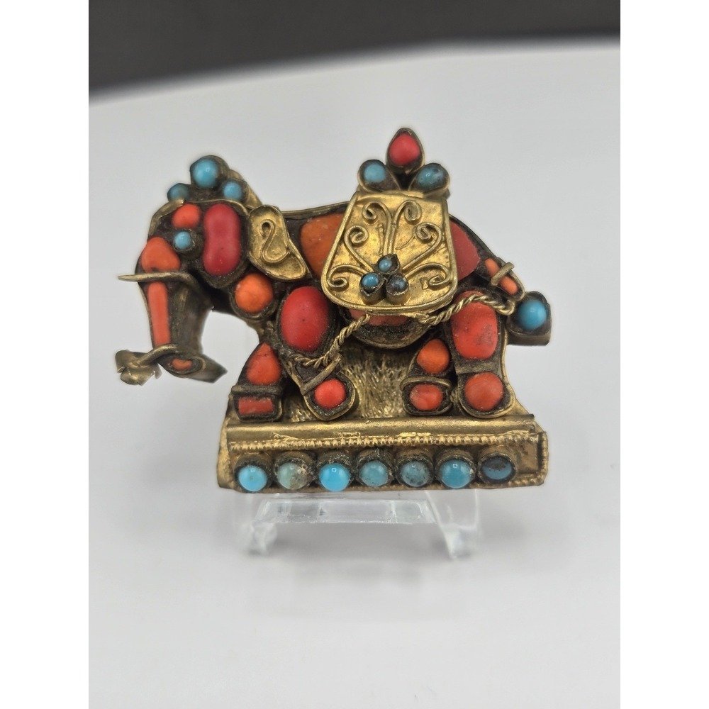 Vintage Estate Elephant Brooch Tibetan Gold Tone Cabochon Statement Pin 2in
